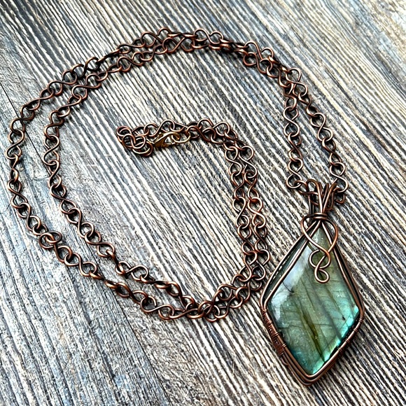 Hand Crafted Jewelry - Large Labradorite Statement Copper Necklace NWOT
